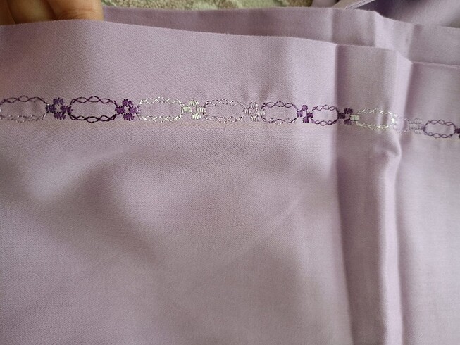 Çift kişilik lila pamuk saten nakışlı nevresim takımı - Görsel 8