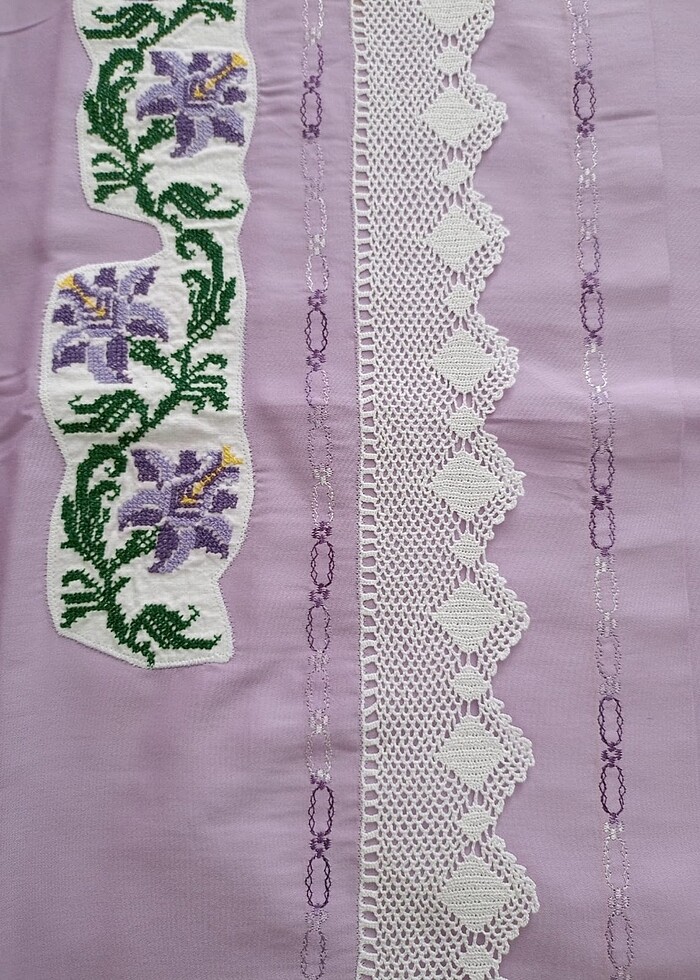 Çift kişilik lila pamuk saten nakışlı nevresim takımı - Görsel 4