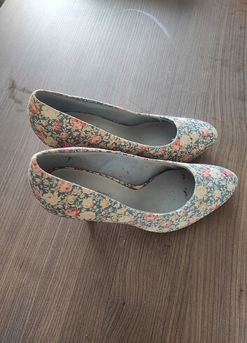 Diğer Stiletto