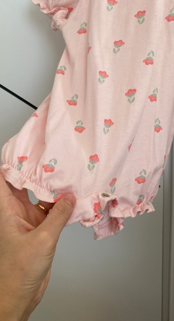 Pembe Çiçek Desenli Fırfırlı Bebek Tulum - Görsel 2