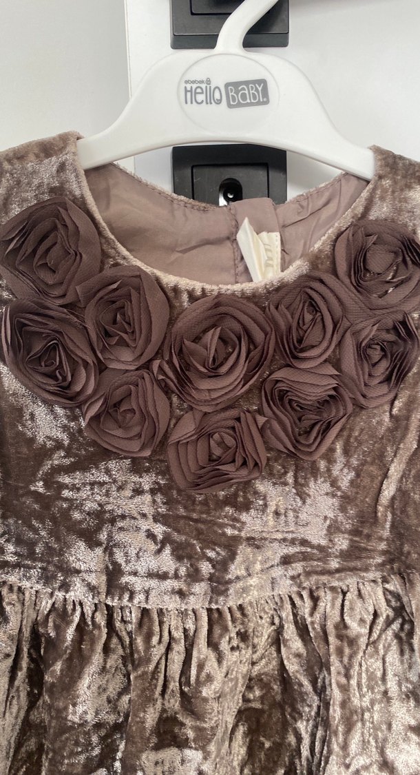 Kız Çocuk Kahverengi Nakışlı Kadife Elbise - Görsel 2