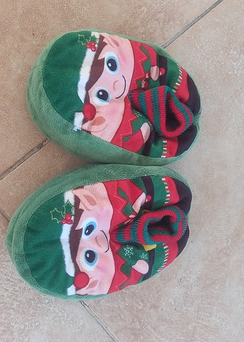 Renkli Nakışlı Kız Çocuk Ev Terliği - Görsel 3