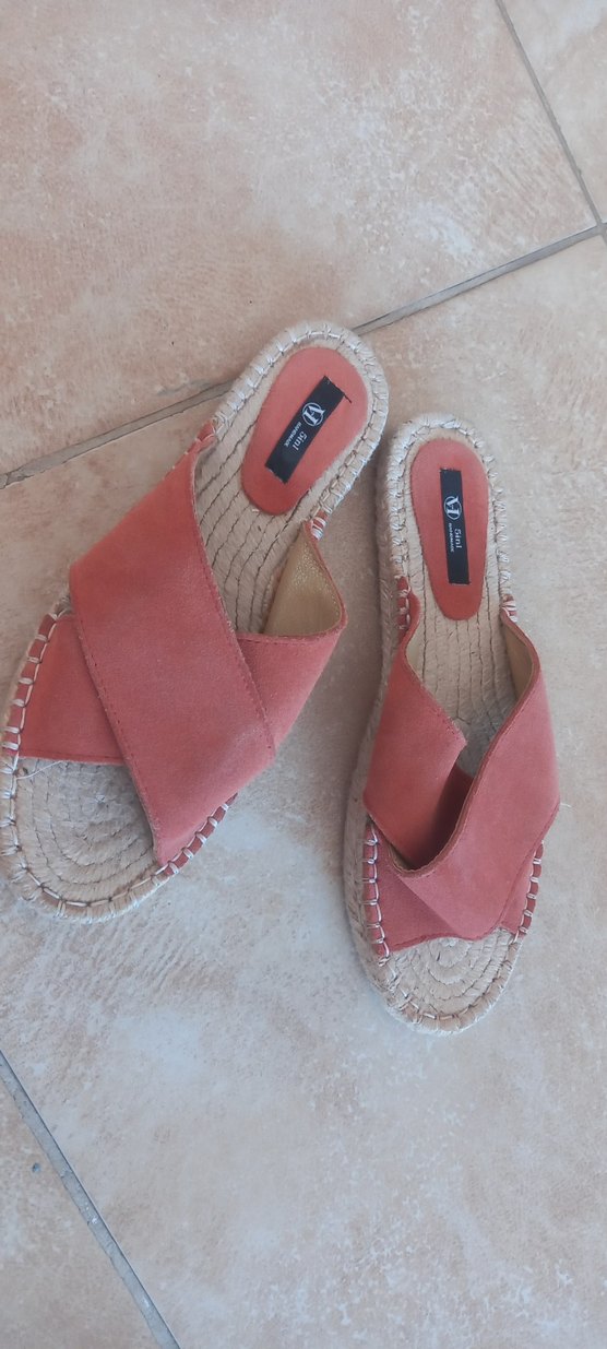 Pembe Süet Dolgu Topuklu Kadın Terlik - Görsel 2