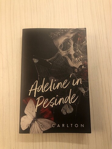 adeline'in pesinde