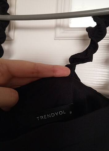 Trendyol & Milla Askılı siyah elbise askı detaylı mini 36 beden mezuniyet elbises