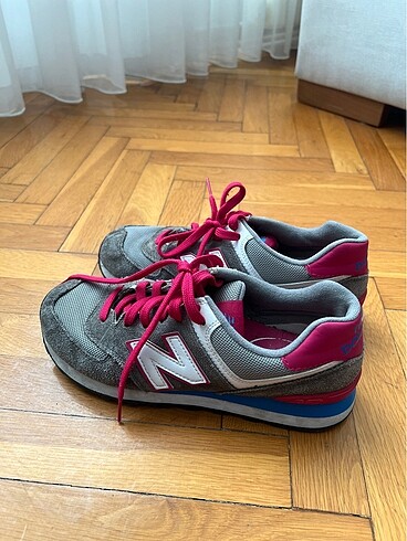 New Balance 574