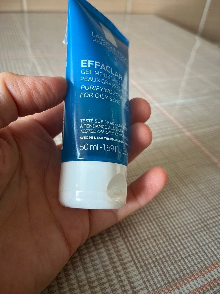 La Roche-Posay Effaclar Arındırıcı Yüz Temizleyici - Görsel 2
