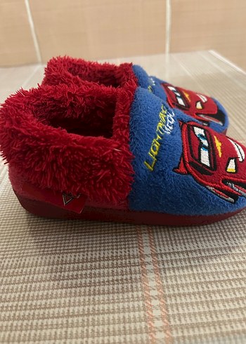 Lisanslı Renkli Erkek Çocuk Ev Terliği Velcro - Görsel 3