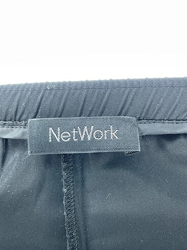 38 Beden siyah Renk Network Düz Kesim %70 İndirimli.