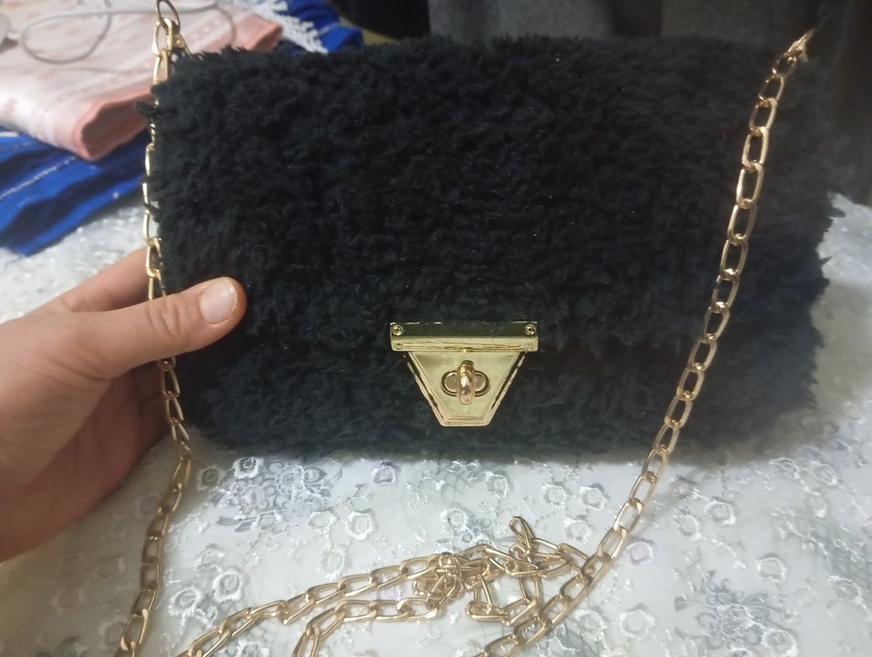 Siyah Kürk Detaylı Kadın Çanta - Görsel 5