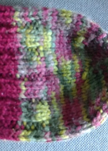 Çok Renkli Örgü bebek beresi - Görsel 2