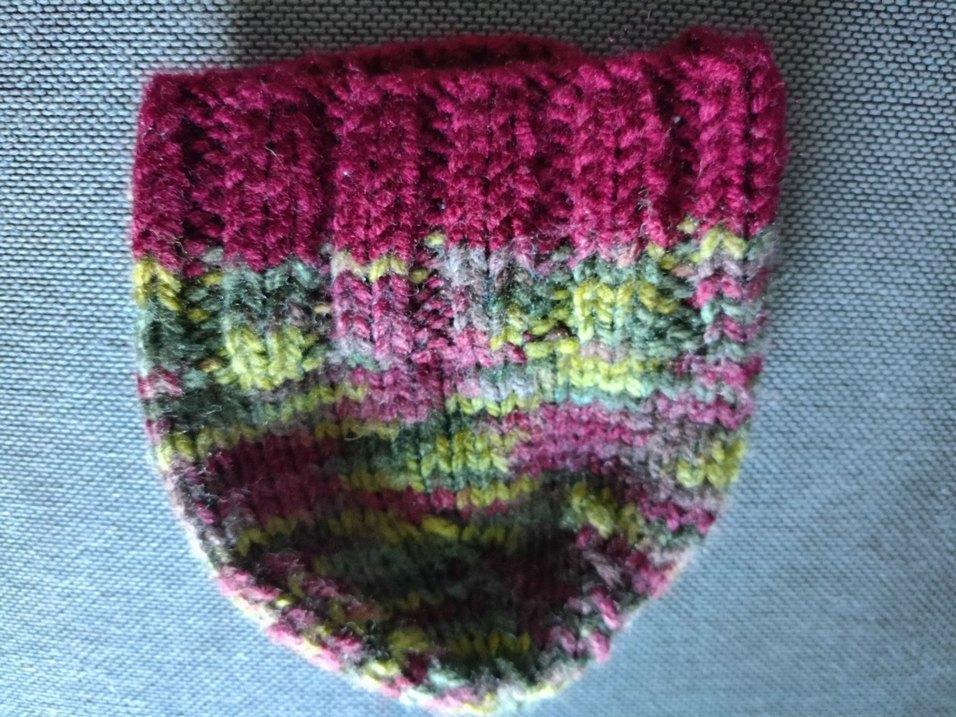 Çok Renkli Örgü bebek beresi - Görsel 4