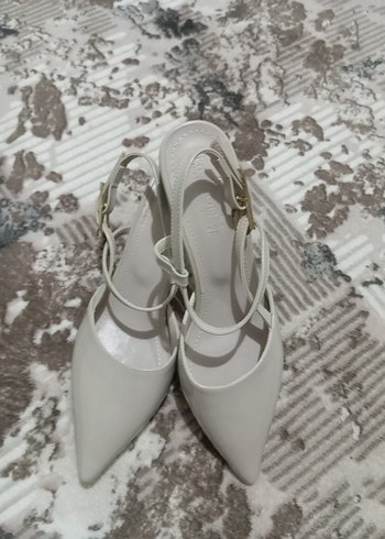 Diğer Beyaz Stiletto Topuklu Kadın Akşam Ayakkabısı