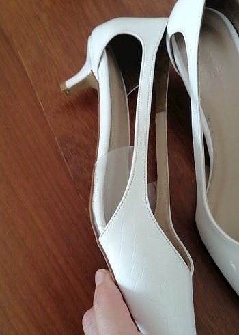 Diğer Beyaz Stiletto Topuklu Kadın Abiye Ayakkabı
