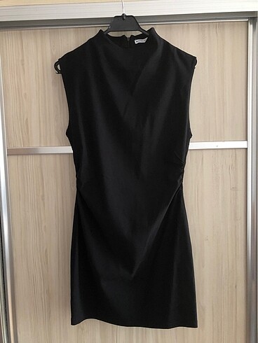 Bershka siyah elbise
