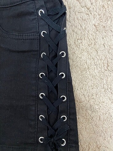 34 Beden H&M kısa şort 34 beden