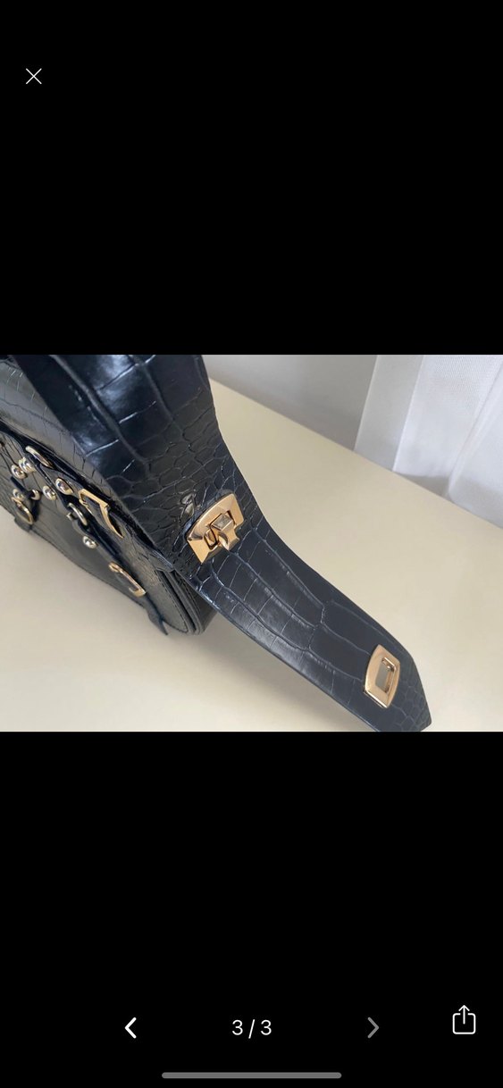 Siyah Deri Kemerli Yılan Desenli Çanta - Görsel 3