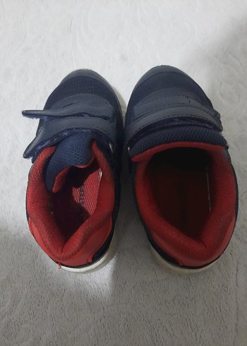 LC Waikiki Koyu Mavi Erkek Çocuk Spor Ayakkabı