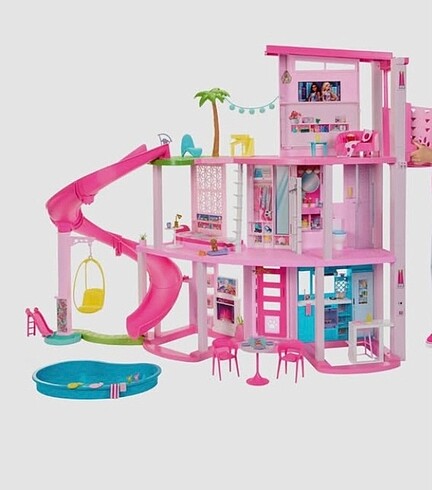 Barbie evi