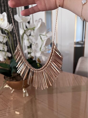 Gold kolye