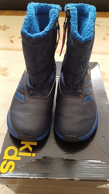 27 Beden lacivert Renk Adidas çocuk bot