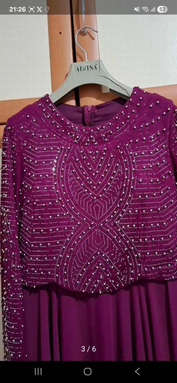 Boncuk İşlemeli Uzun Mor Abiye Elbise - Görsel 3