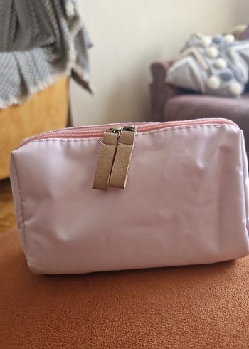 Pembe Minimalist Kadın Makyaj Çantası