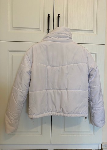 Beyaz kadın mont - Görsel 2