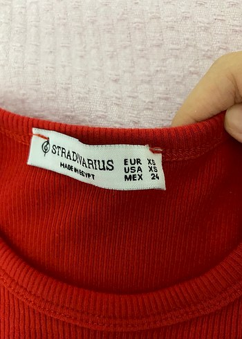 Stradivarius Kırmızı crop