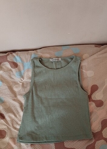 Crop atletler hangisini isterseniz onu kargolarım hepsi 75 tl