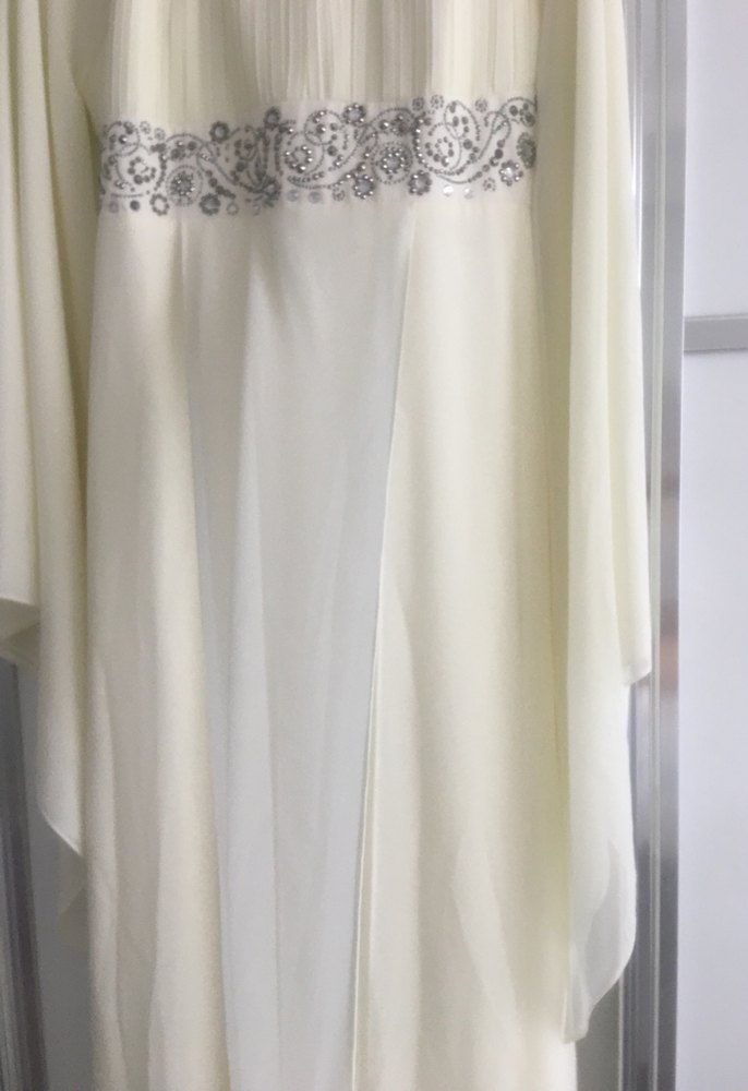 İşlemeli Beyaz Uzun Kadın Abiye - Görsel 5