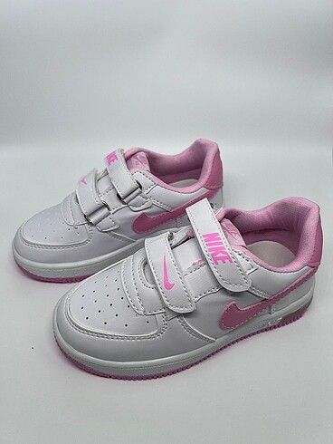 Nike Pembe Işıklı???? Nike Serisi
