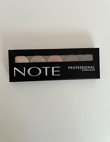 NOTE Proffesional Eyeshadow