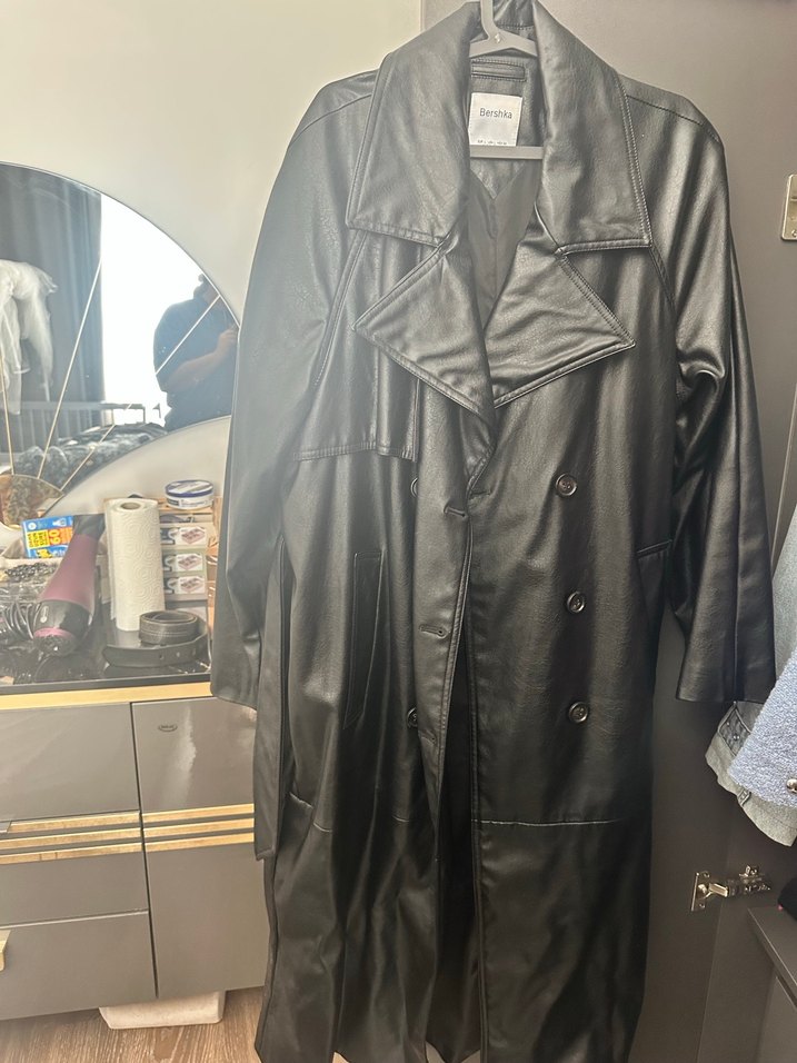 Bershka Siyah Deri Trenchoat - Görsel 5