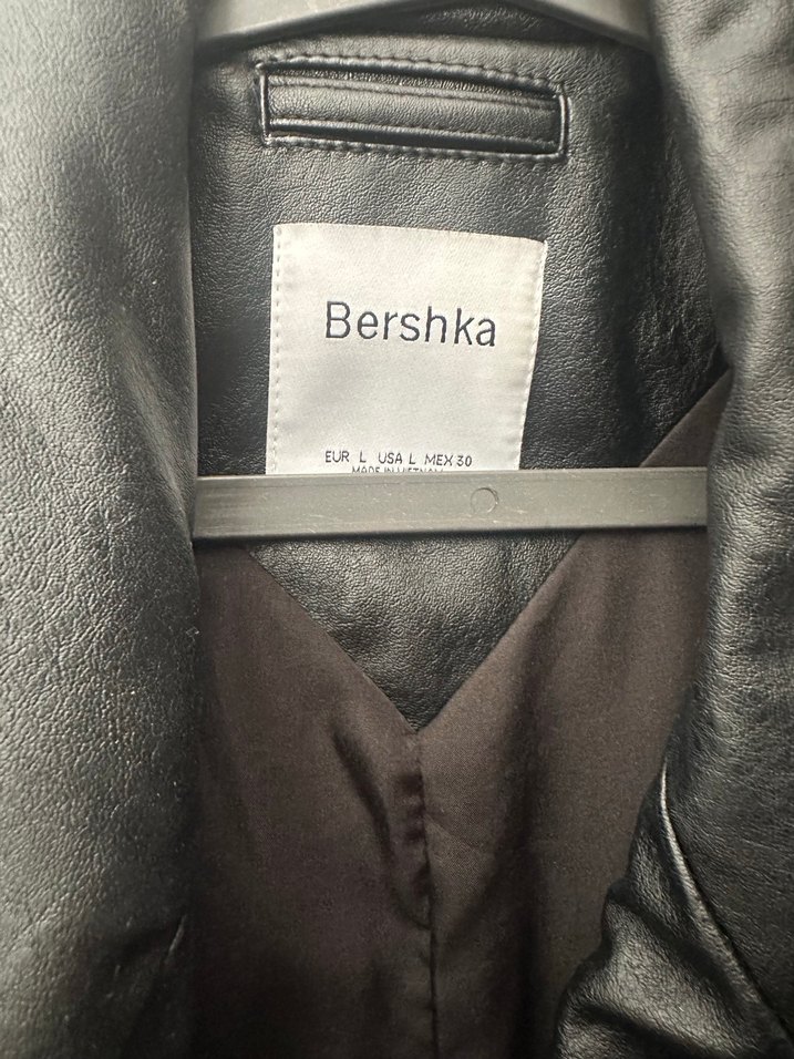 Bershka Siyah Deri Trenchoat - Görsel 2