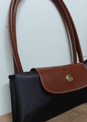 Beden Longchamp Le Pliage Medium Brown