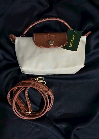 Longchamp Longchamp yeni renkleriyle sitede