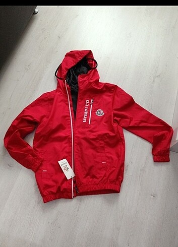 Monclerr yagmurluk rüzgarlık mont