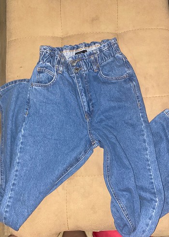 s Beden mavi Renk Sıfır , Bol KesimKadın Kot Pantolon boyu 104 cmdır