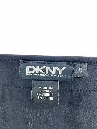 34 Beden siyah Renk DKNY Bluz %70 İndirimli.