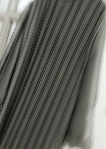 Gri Pileli Uzun Kadın Elbise - Görsel 2