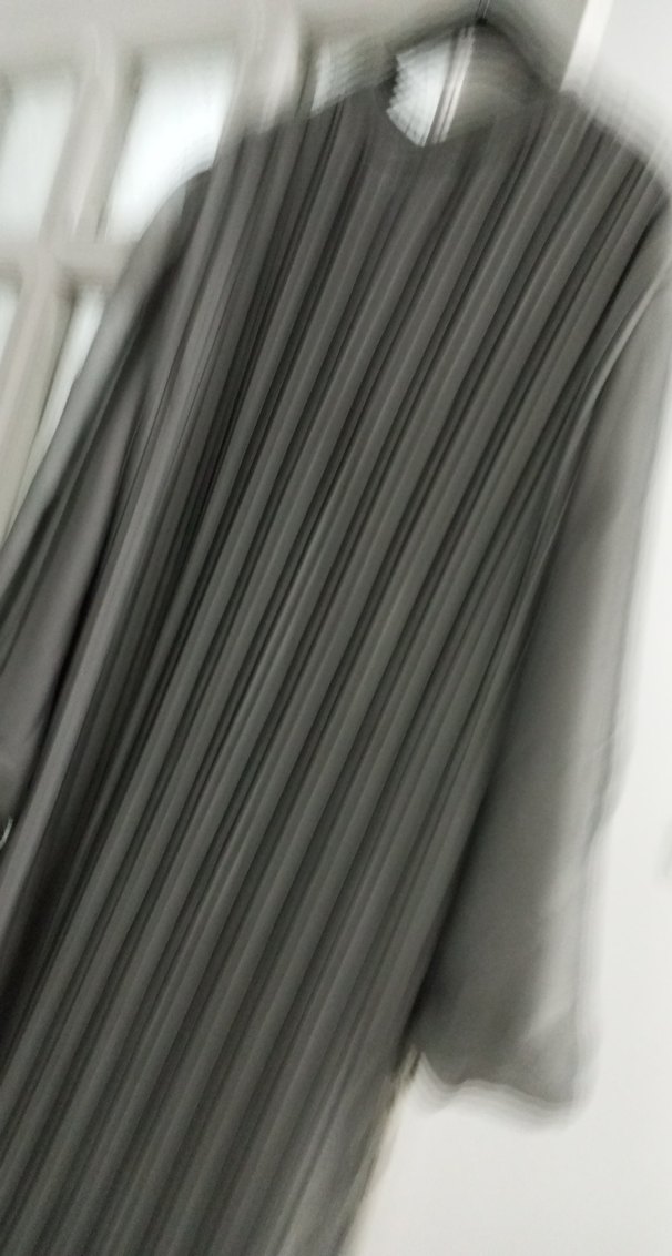 Gri Pileli Uzun Kadın Elbise - Görsel 2