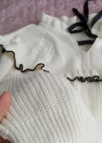 Nakışlı Beyaz Örgü Kadın Kazak - Görsel 2