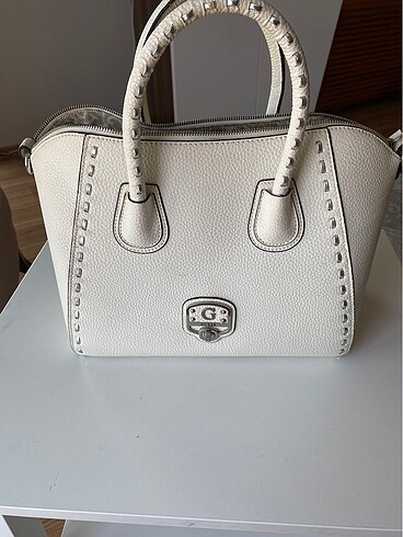 Guess çanta