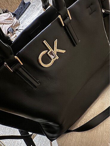 Beden calvin klein canta