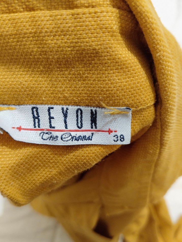 Sarı Düğmeli Uzun gömlek - Görsel 3