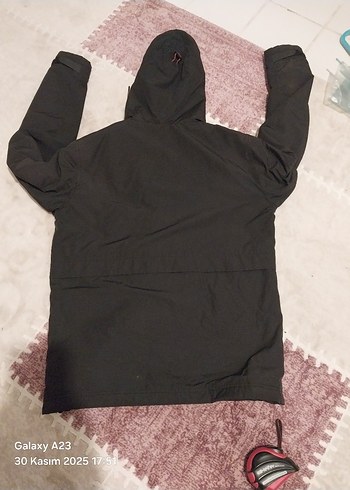 Fermuarlı mavi marka orjinal Siyah Kapüşonlu Erkek Ceket - Görsel 3