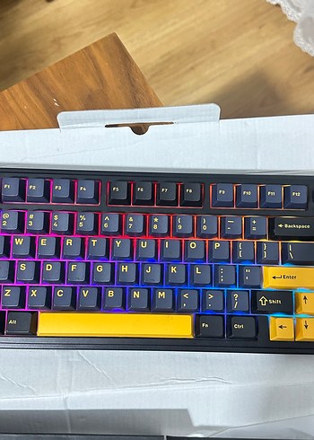 AULA F75 Aydınlatmalı Gaming Klavye