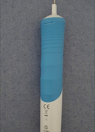 Oral B sarjlı diş fırçası