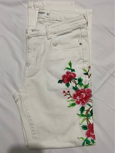 xs Beden beyaz Renk Beyaz çiçekli pantolon